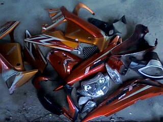 ขาย ชุดเปลือกเวฟ125 i ทั้งคัน เปลือก แท้ไฟทั้งชุด ราคา 2500 บาท