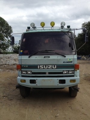 ขาย Isuzu Rocky ดั้ม เครื่อง 240 แรง รถสวยพร้อมใช้งาน