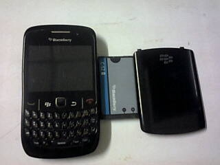 ขายโทรศัทท์ แบลคเบอรี่ 8520 ของแท้ราคา 2000  บาทพร้อมส่ง
