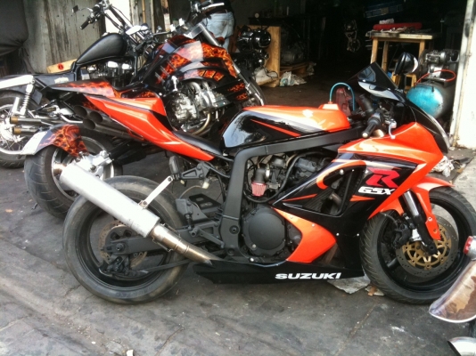 ขาย GSX-R 1100 แต่ง K5 ทะเบียนแท้ 90,000