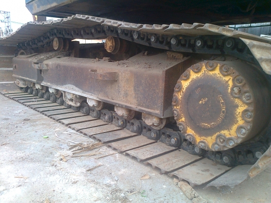 KOMATSU PC200-5 พ้อมใช้งาน