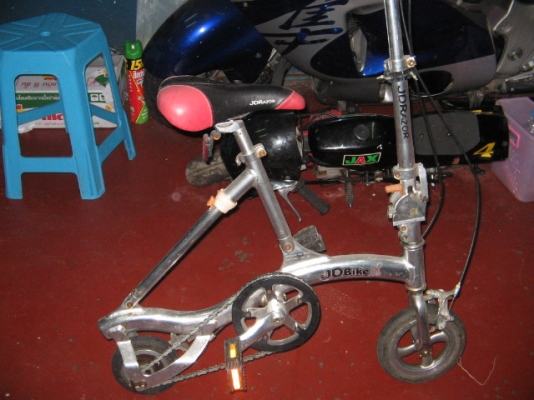 ขาย จักรยานพับได้ล้อจิ๋ว ยี่ห้อ JD Bike ผลิตขายเฉพาะในญี่ปุ่นเท่านั้น สภาพสวย ราคา 7,500 ขาย จักรยานพับได้ล้อจิ๋ว ยี่ห้อ JD Bike ผลิตขายเฉพาะในญี่ปุ่นเท่านั้น สภาพสวย ราคา 7,500