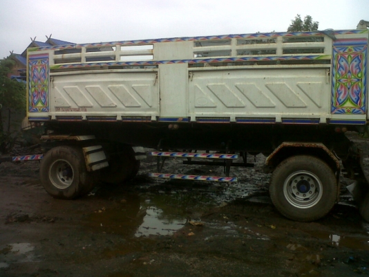 ขายรถ10ล้อดั๊มเครื่อง240แรงพร้อมลูกพ่วง