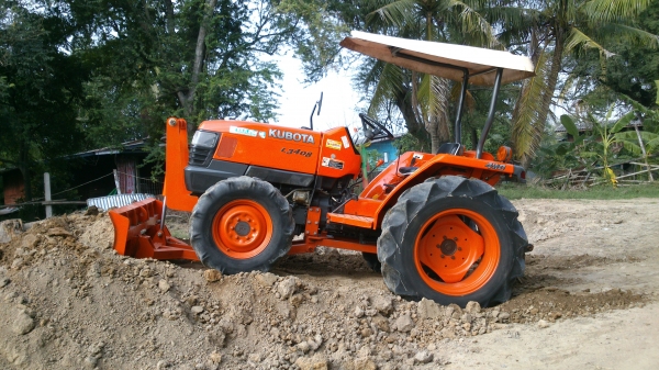 ขาย คูโบต้า L 3408 คันนี้พร้อมใช้ครับ