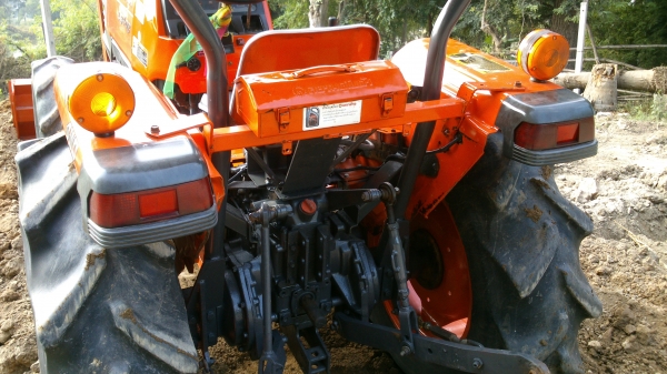 ขาย คูโบต้า L 3408 คันนี้พร้อมใช้ครับ