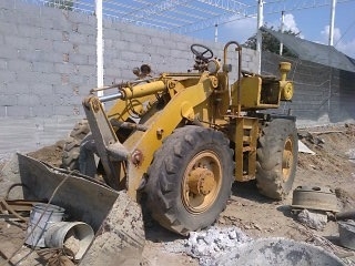 ขายรถตัก komatsu jh 30 เครื่องพัง นอกนั้นพร้อมใช้งาน เอกสารซื้อขาย