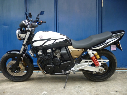 ขาย XJR400 ปี97 มีทะเบียนเลขคอเลขเครื่องตรงเล่ม ราคา 89000