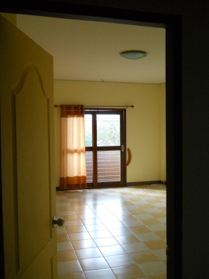 เปิดเช้า ตึงแถว 4x12 ม. 3 ชั้น ถนน วัวลาย เชียงใหม่ ด้วยเนื่อที่ รวม 91 ตารางวา