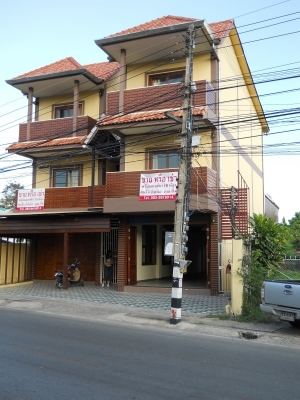 เปิดเช้า ตึงแถว 4x12 ม. 3 ชั้น ถนน วัวลาย เชียงใหม่ ด้วยเนื่อที่ รวม 91 ตารางวา