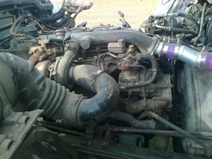 ขายดาวน์ 10ล้อ หัวลากHINO พร้อมหางพื้นเรียบ ลูก3เพลา สภาพพร้อมใช้งานราคาเบาๆครับ