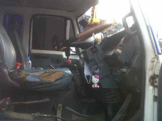 ขายรถ10ล้อดั๊มเครื่อง240แรงพร้อมใช้งาน