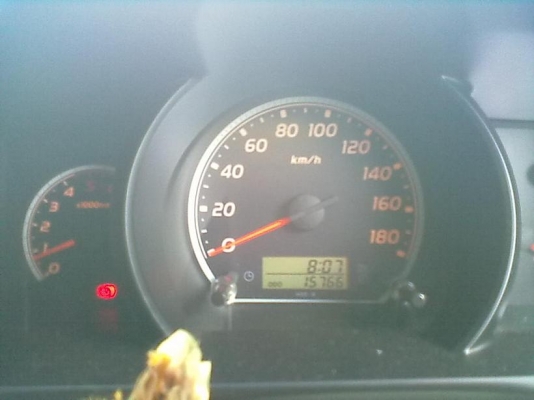 ต้องการขายTOYOTA COMMUTER 2.5 D4D ปี2010 ไม่ค่อยได้ใช้ สถาพป้ายแดงไม่ติดไฟแนนซ์