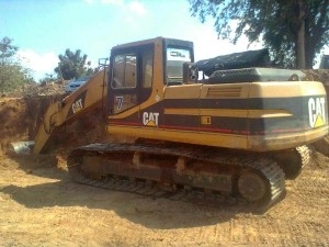 Catterpillar 320 V2 LC ลอเลอร์ 8 ลูก เอกสารเล่มทะเบียน ไฟฟ้าเต็ม ช่วงล่าง 80\%