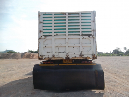 รถบรรทุกฮีโน่ เมกก้า