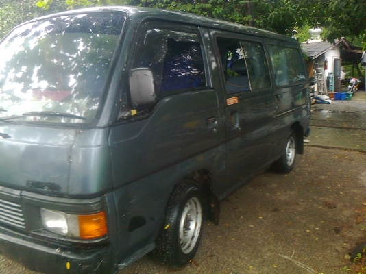 ขายรถตู้ นีสสัน เพาเวอร์ แอร์ทะเบียนพร้ออม