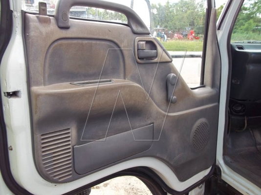 ขาย อีซุ NQR 150 แรง ปี 2549 / กระบะยาว 5.50 เมตร ( ยางใหม่ 6 เส้น! ) ขาย อีซุ NQR 150 แรง ปี 2549 / กระบะยาว 5.50 เมตร ( ยางใหม่ 6 เส้น! )