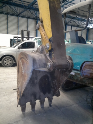 รถขุด KOMATSU PW100-3 ปี2000 รถนอกนำเข้าจากญี่ปุ่น ราคาไม่แพงครับ