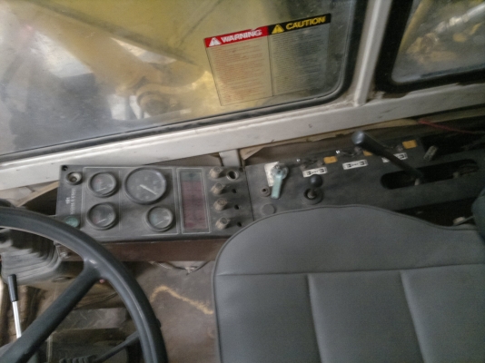 รถขุด KOMATSU PW100-3 ปี2000 รถนอกนำเข้าจากญี่ปุ่น ราคาไม่แพงครับ