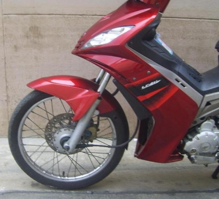 ขาย Yamaha Spark 135cc สีแดง จดทะเบียนปี49  พรบ.หมด ม.ค.56