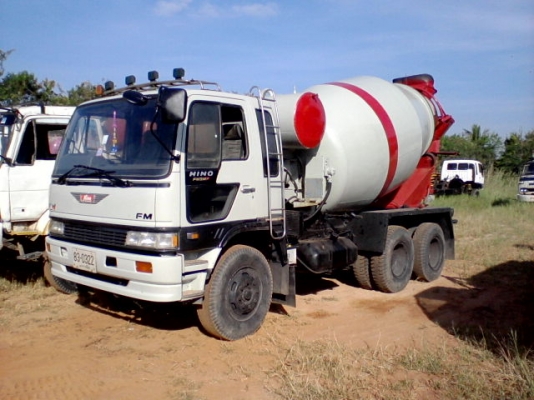 รถโม่ปูนHino FM3MF  245แรงม้า โม่Stetler7คิว สภาพพร้อมใช้