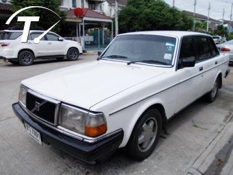 ขาย VOLVO 244 GLE เครื่อง 1 G เกียรออโต้ พร้อมติดแก๊ส ขาย VOLVO 244 GLE เครื่อง 1 G เกียรออโต้ พร้อมติดแก๊ส