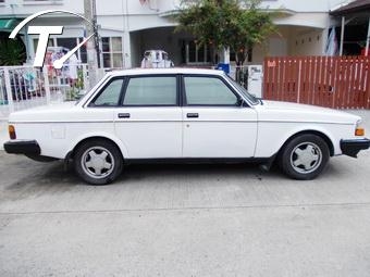 ขาย VOLVO 244 GLE เครื่อง 1 G เกียรออโต้ พร้อมติดแก๊ส ขาย VOLVO 244 GLE เครื่อง 1 G เกียรออโต้ พร้อมติดแก๊ส