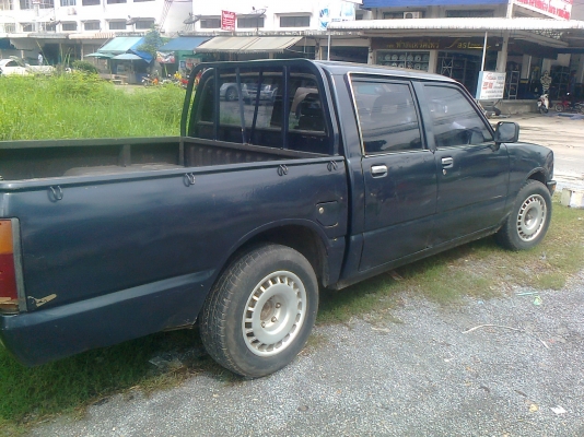 ขายกะบะ 4ประตู ขับกลับได้เลย ขายกะบะ 4ประตู ขับกลับได้เลย