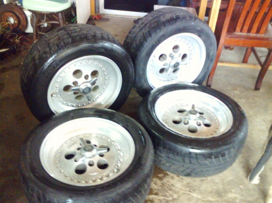 ขายล้อแม็กเซ็นเตอร์ลายสวยๆกว้าง 8 นิ้ว ขอบ 16 / 5 รู 120 USA แท้ ขายล้อแม็กเซ็นเตอร์ลายสวยๆกว้าง 8 นิ้ว ขอบ 16 / 5 รู 120 USA แท้