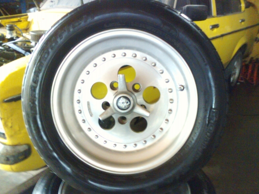 ขายล้อแม็กเซ็นเตอร์ลายสวยๆกว้าง 8 นิ้ว ขอบ 16 / 5 รู 120 USA แท้ ขายล้อแม็กเซ็นเตอร์ลายสวยๆกว้าง 8 นิ้ว ขอบ 16 / 5 รู 120 USA แท้