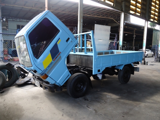 รถบบรทุก ISUZU 4ล้อ เครื่อง100แรง 4BC2