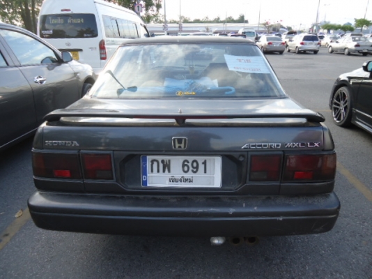 ขายรถยนต์ HONDA ACCORD ปี32 ติดแก๊สลงเล่มเรียบร้อยครับ ราคา 75,000.-เชียงใหม่