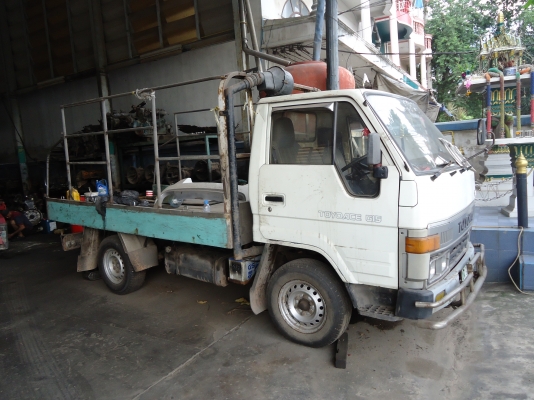 รถบรรทุก 4ล้อ Toyota ป้ายเล็ก เครื่อง J6สูบ เบนซิน-ใช้แก๊สได้