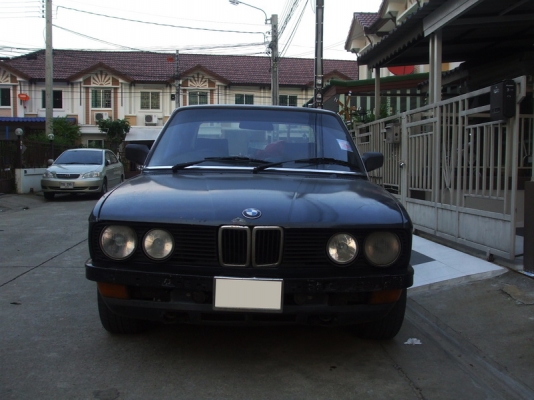 ขาย BMW520i E28 ปี87 พร้อมใช้งาน