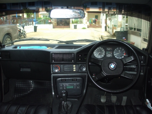 ขาย BMW520i E28 ปี87 พร้อมใช้งาน ขาย BMW520i E28 ปี87 พร้อมใช้งาน