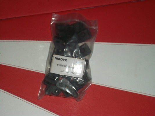 ขายฝาตบมาสด้า 1000 มาสด้า 1200- 1300 toyotaRN 25-30  อีซูสุฟาสเตอร์Z