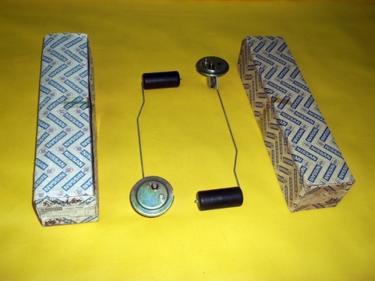 ขายฝาตบมาสด้า 1000 มาสด้า 1200- 1300 toyotaRN 25-30  อีซูสุฟาสเตอร์Z