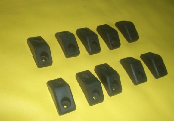 ขายฝาตบมาสด้า 1000 มาสด้า 1200- 1300 toyotaRN 25-30  อีซูสุฟาสเตอร์Z