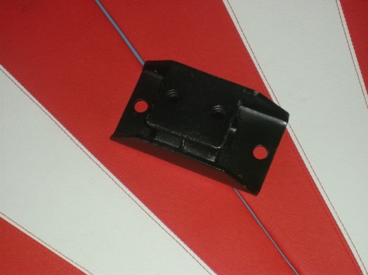 ขายฝาตบมาสด้า 1000 มาสด้า 1200- 1300 toyotaRN 25-30  อีซูสุฟาสเตอร์Z