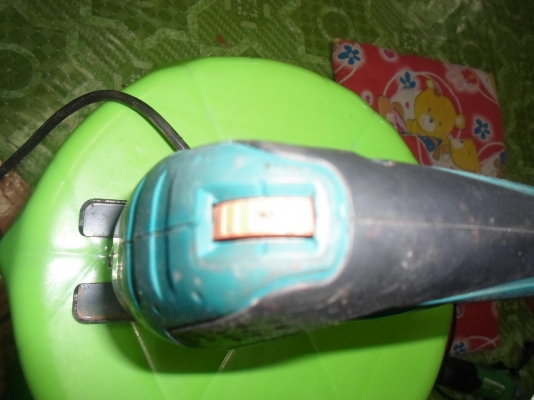 ขายเลื่อยจิ๊กซอร์ makita 4327 มือสองสภาพดีมาก ขายเลื่อยจิ๊กซอร์ makita 4327 มือสองสภาพดีมาก