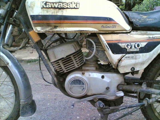 ขายคาวาซากิ GTO เล่มทะเบียนพร้อมชุดโอน เครื่องเดิมอะไหร่เดิมขาย 5500 บาท