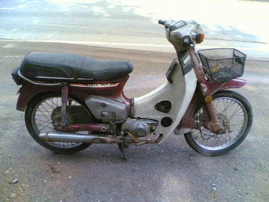 ขาย C700นันทิดา เล่มทะเบียนพร้อมชุดโอน เครื่องเดิมอะไหร่เดิมขาย 6900 บาท