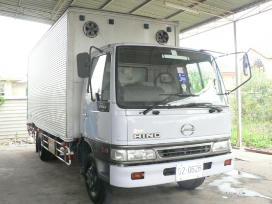 ขาย 6 ล้อ ฮีโน่ fc สมอเงิน พร้อมตู้แห้งประตู 3 บาน 5.50 เมตร (รถห้าง) รถสวย เอกสารพร้อมโอน