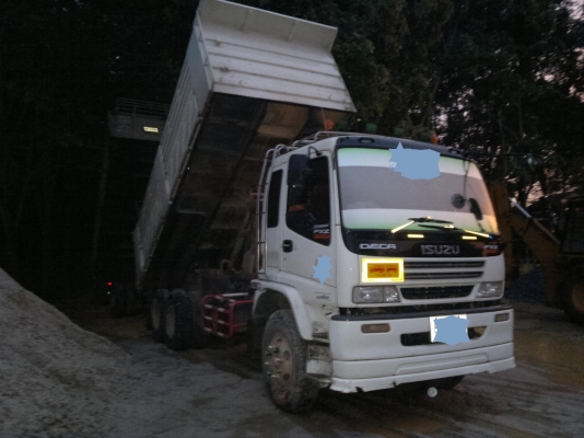 Isusu เมก้า 320 ปี 47 (ติดต่อ สจ.ผล นาหม่อม 080708962  หรือ 0835141472)