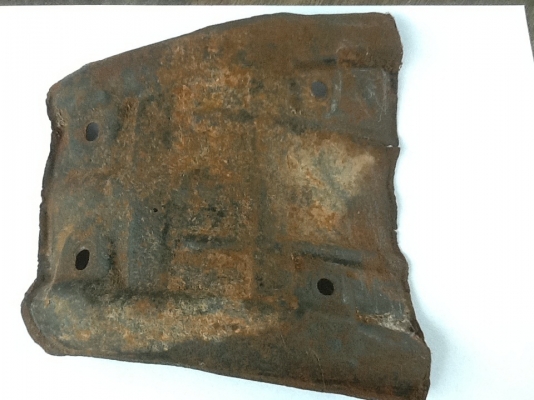 ขายเบาะ และการ์ดแครงเครื่อง dt125 ราคาถูกๆๆครับ