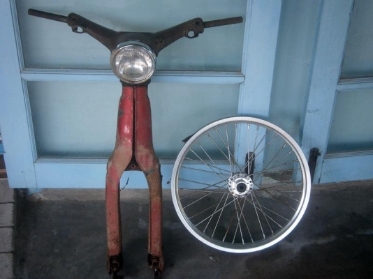 ขายชุดหน้าc70 แท้ ถูกๆครับ  พร้อมส่งใ้ครับ