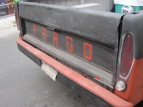 ดอส ฟาร์โก ดอส ฟาร์โก