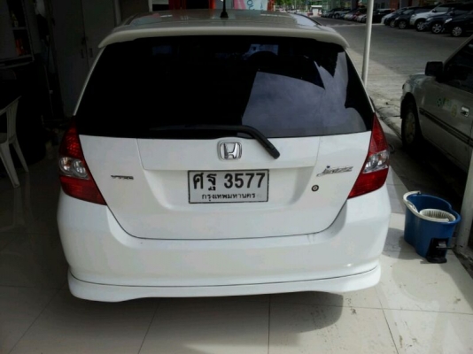 ขายด่วน honda jazz รถสวยมาก vtec ไม่มีชน