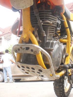 ขาย suzuki DR 250 cc ราคา 36000