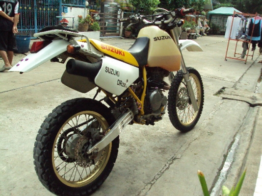 ขาย suzuki DR 250 cc ราคา 36000
