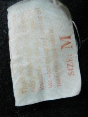 หมวกกันน๊อก ครึ่งใบ ปั้มนูนลายไฟ หมวกกันน๊อก ครึ่งใบ ปั้มนูนลายไฟ